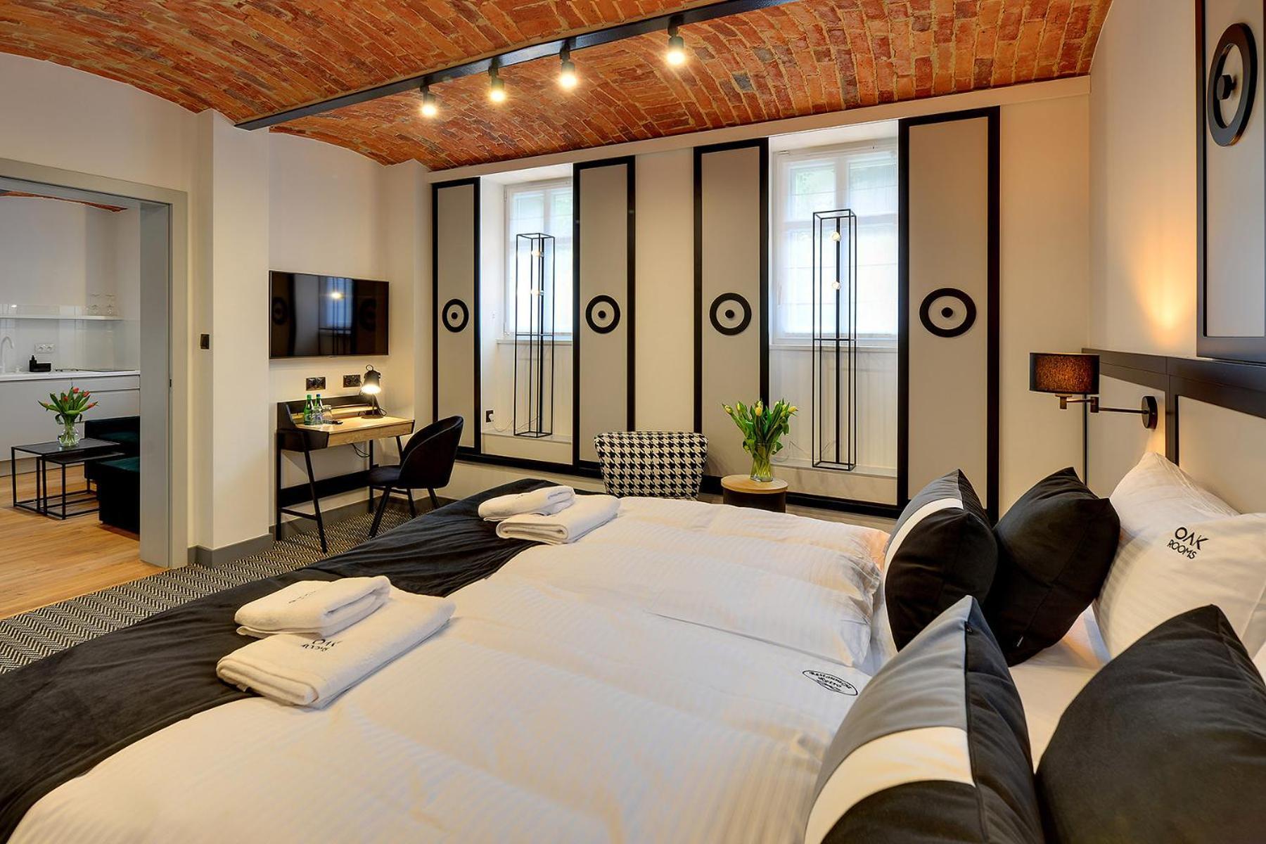 Oak Rooms Oborniki Śląskie Exterior foto